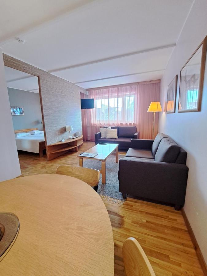 Pesa Hotel Põlva エクステリア 写真