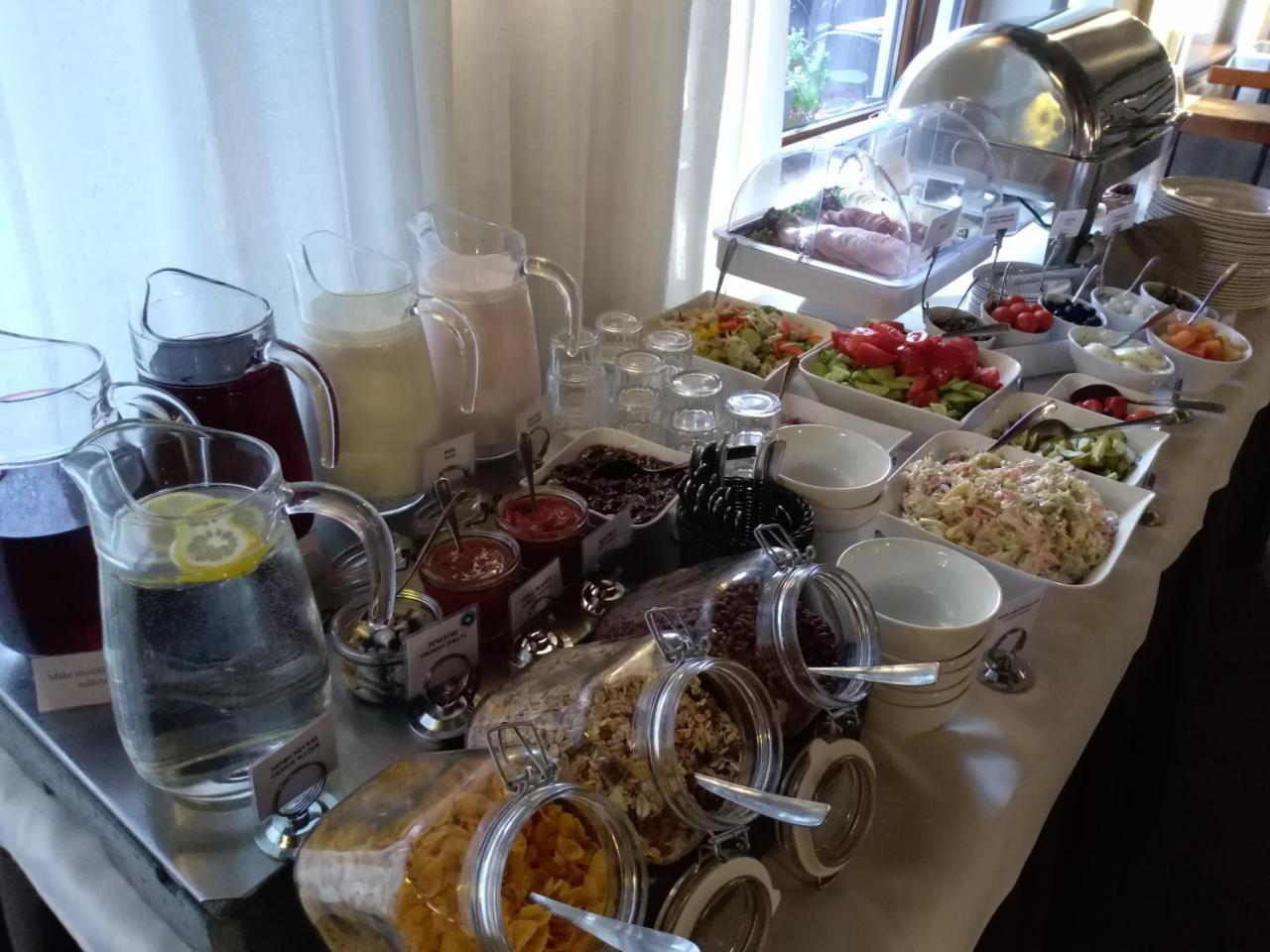 Pesa Hotel Põlva エクステリア 写真